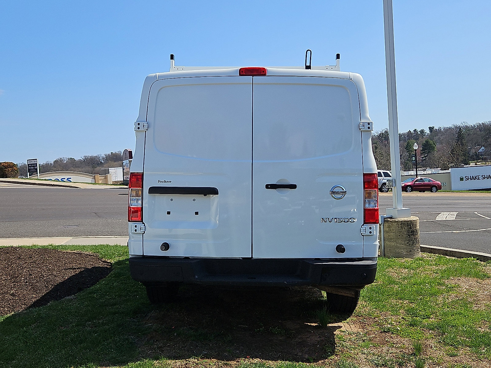 Used 2018 Nissan NV 1500 SV image 5