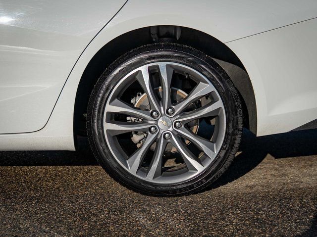 Used 2024 Chevrolet Malibu LT image 11