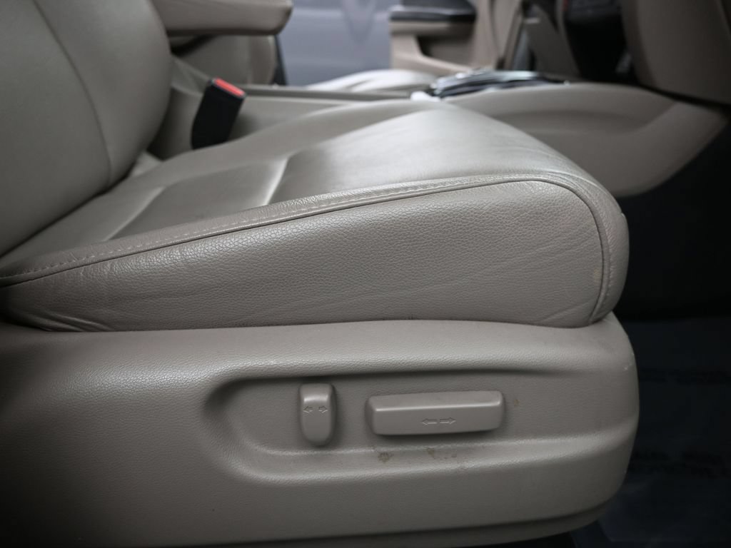 Used 2022 Honda Pilot Touring image 16