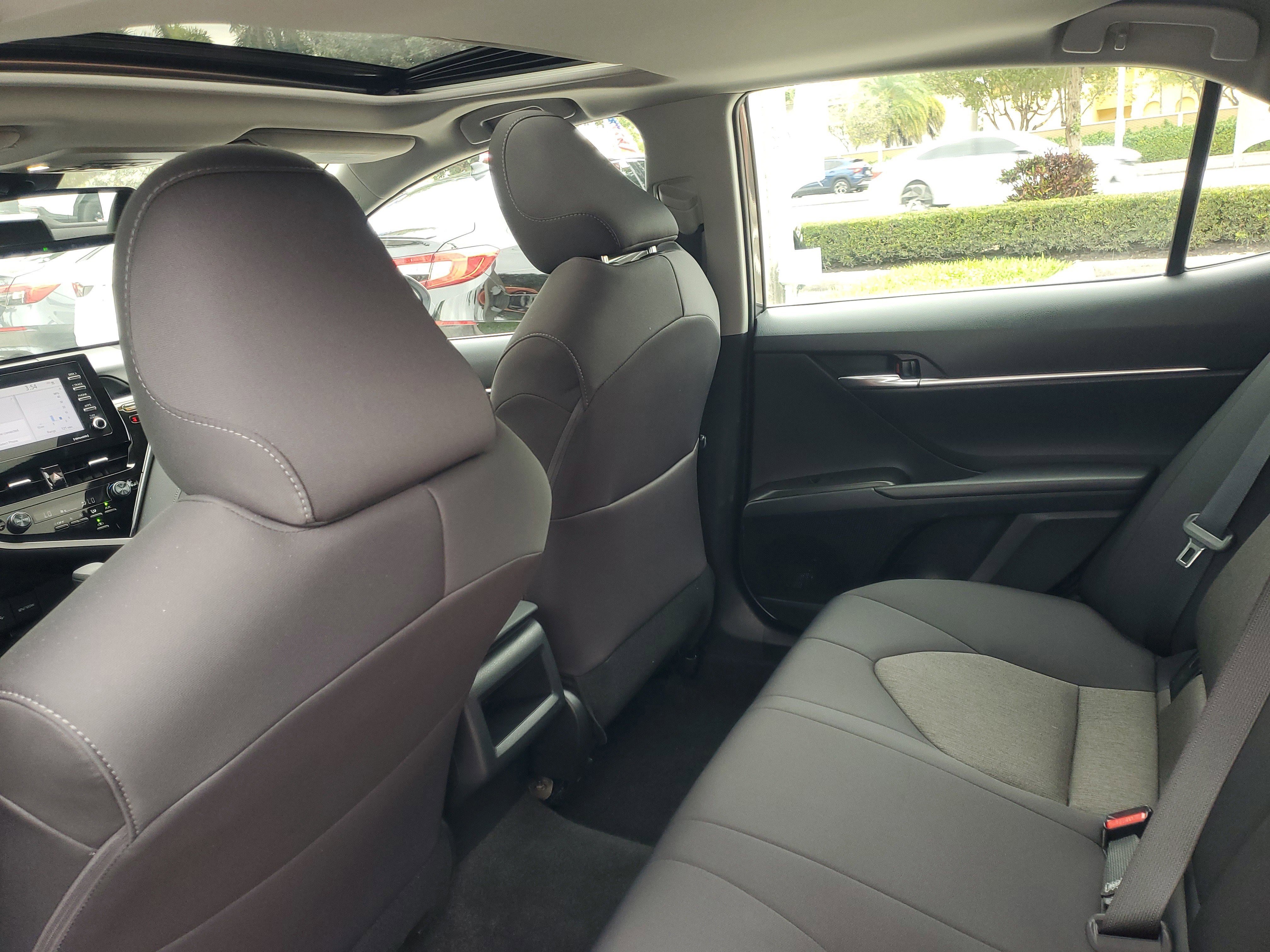 Used 2024 Toyota Camry LE w/ Convenience Package image 12