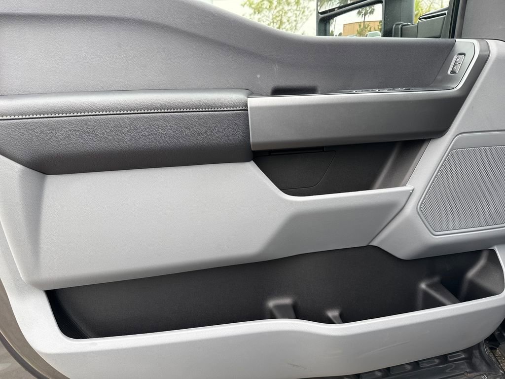 New 2026 Ford F250 XLT w/ Tremor Off-Road Package image 17