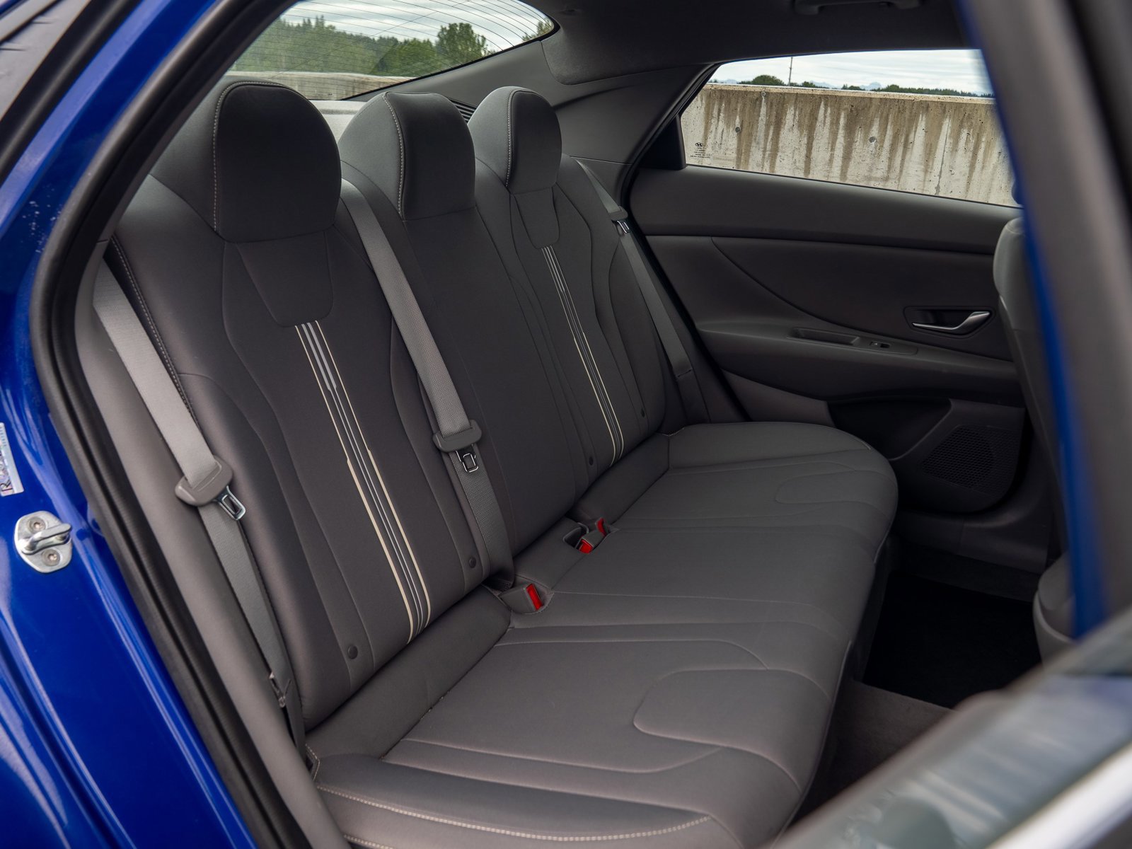 Used 2022 Hyundai Elantra SEL w/ Cargo Package FWD image 27