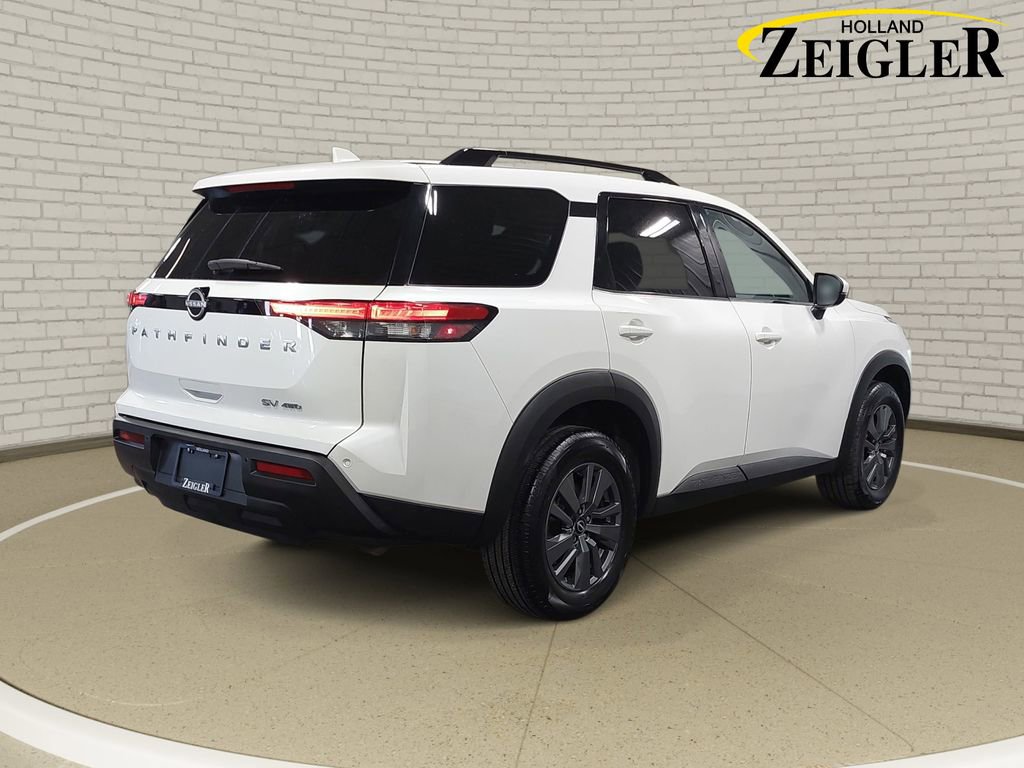 Certified 2024 Nissan Pathfinder SV AWD/4WD image 5