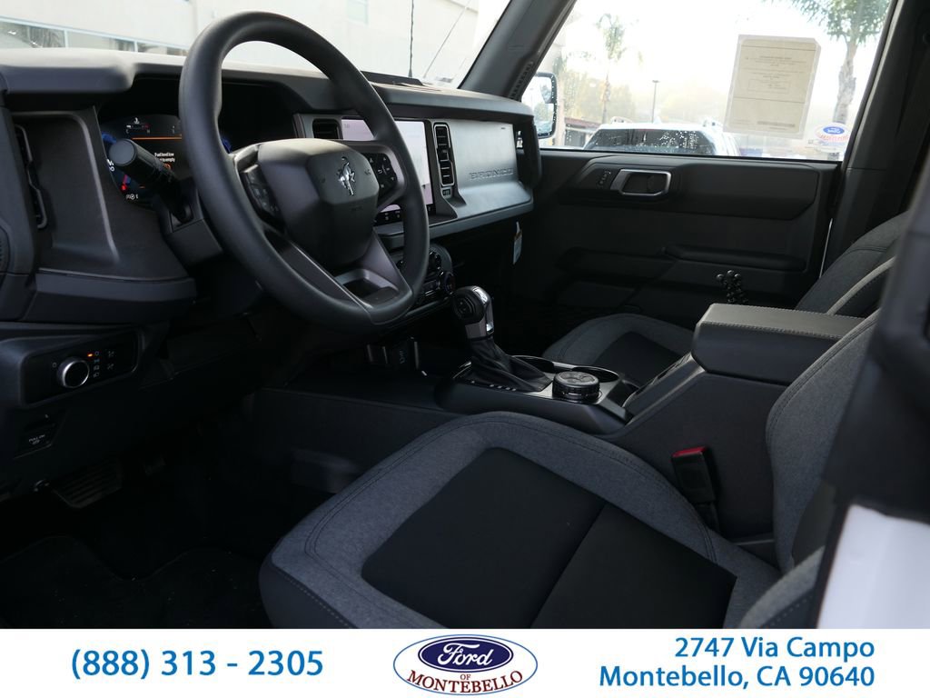 New 2025 Ford Bronco 4-Door image 14
