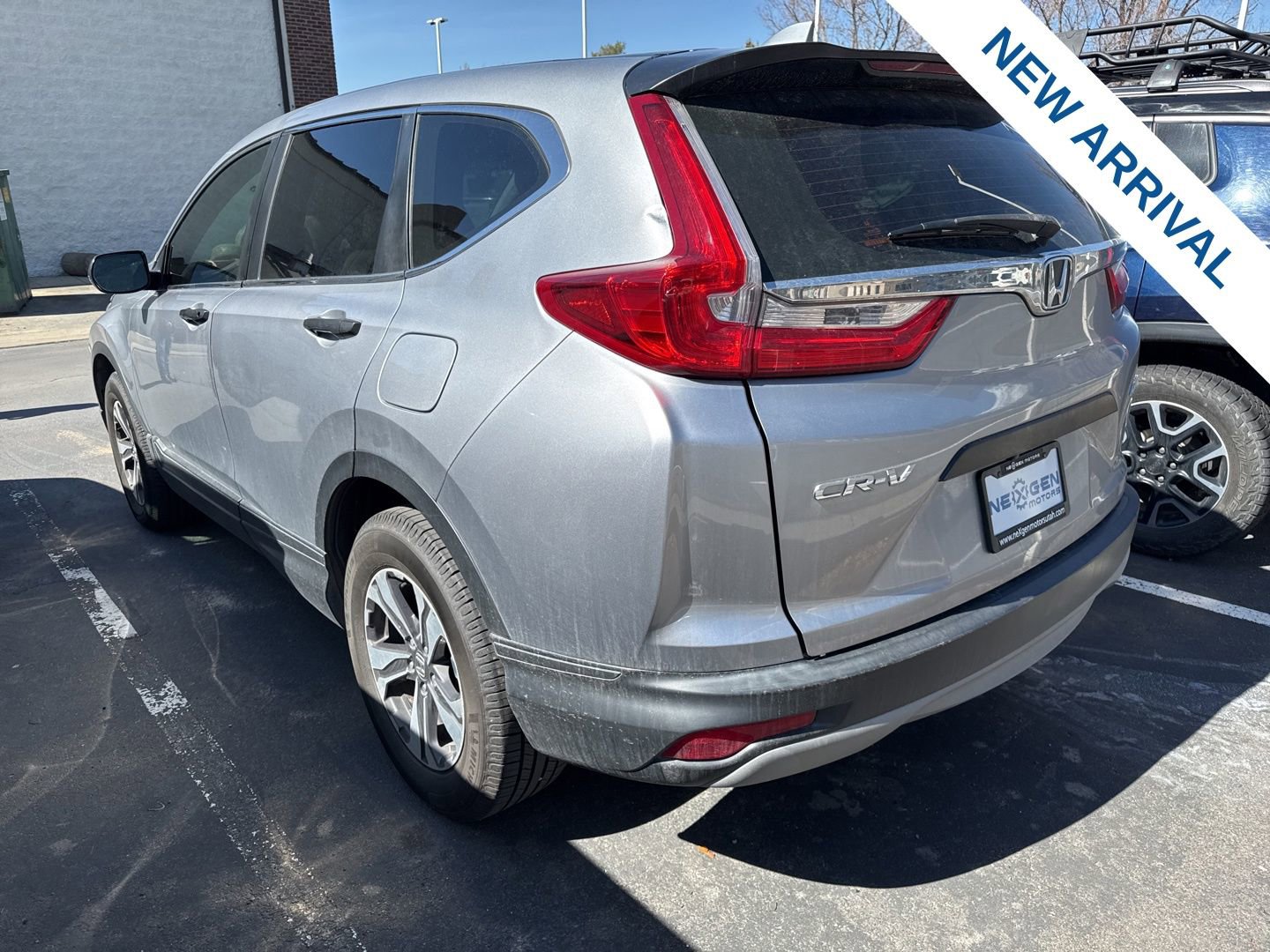 Used 2019 Honda CR-V LX image 3