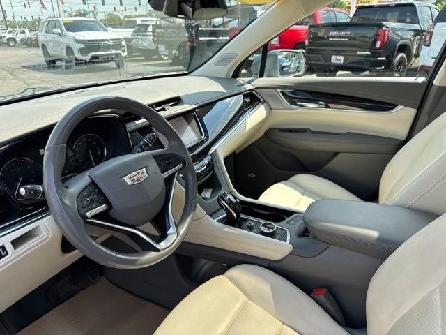 Used 2020 Cadillac XT6 Premium Luxury AWD/4WD image 10
