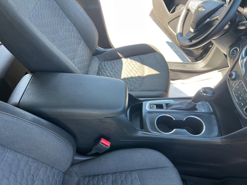 Used 2021 Chevrolet Equinox LT image 53