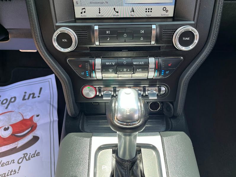 Used 2018 Ford Mustang GT Premium RWD image 18