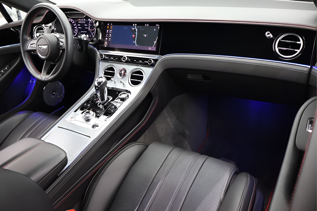Used 2022 Bentley Continental GT AWD/4WD image 2