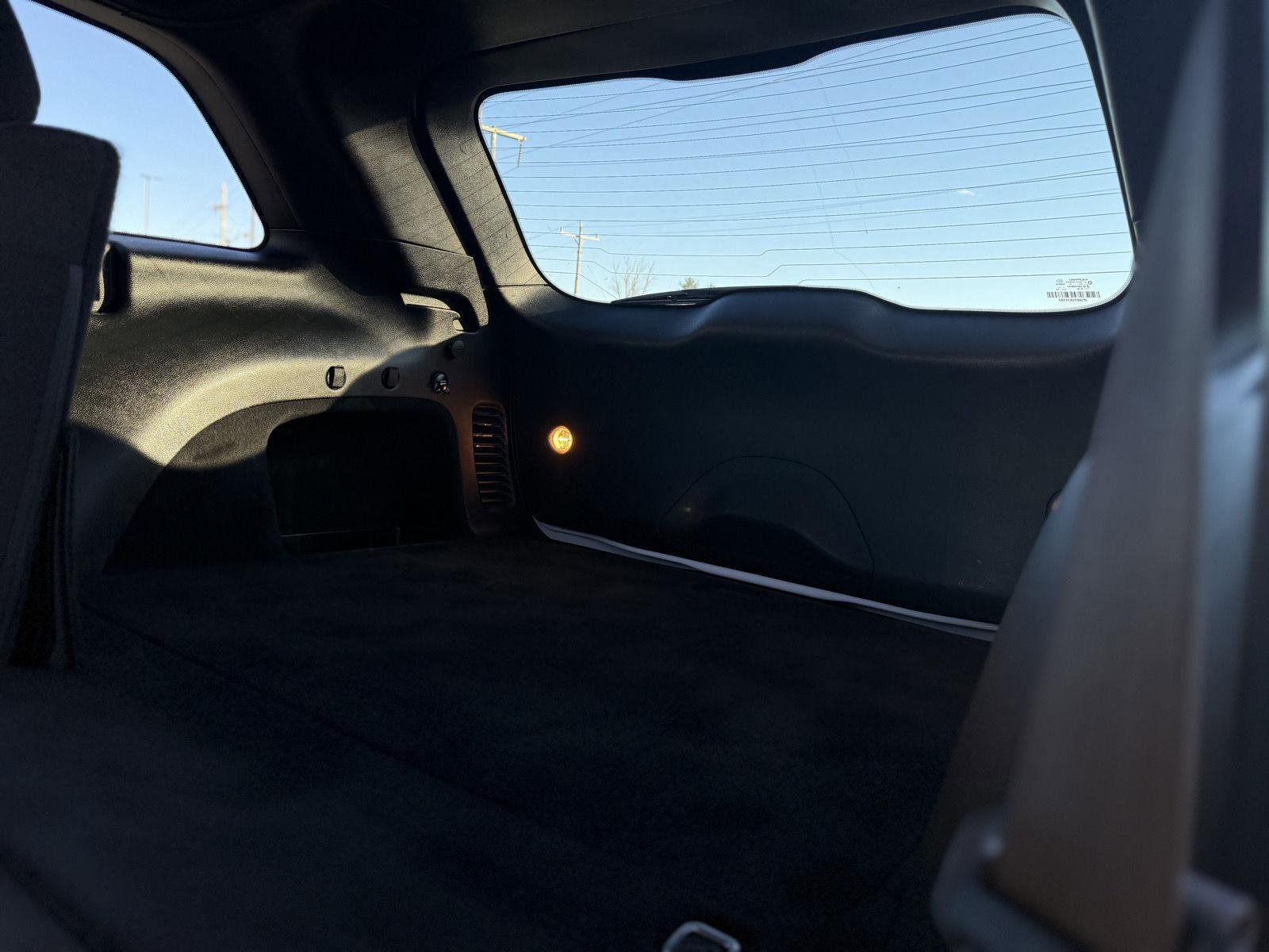 Used 2018 Jeep Grand Cherokee Laredo image 14