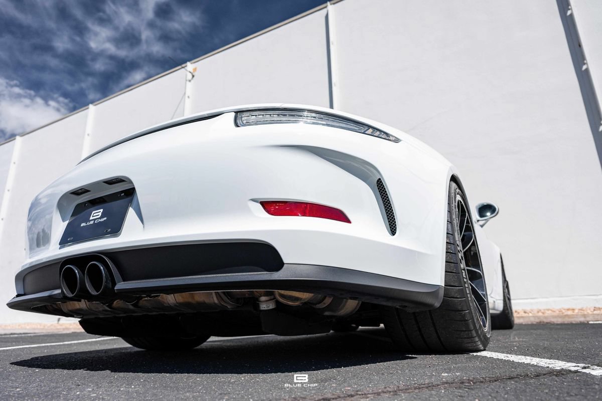 Used 2016 Porsche 911 R RWD image 38
