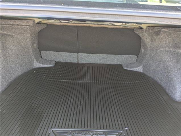 Used 2025 Toyota Corolla LE FWD image 29