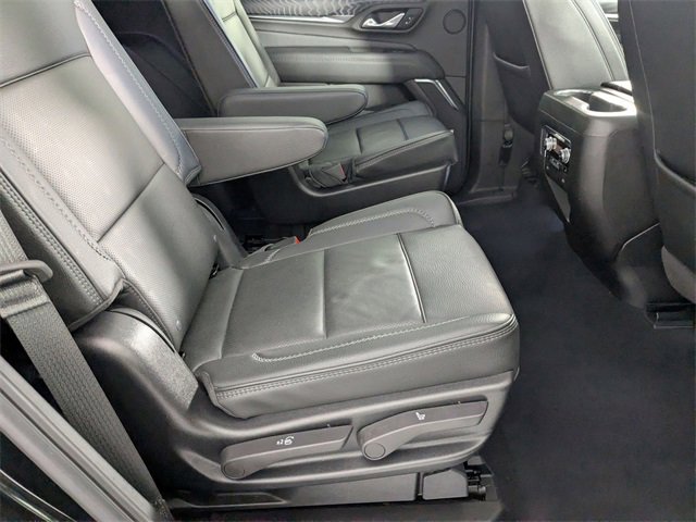Used 2023 GMC Yukon Denali image 32