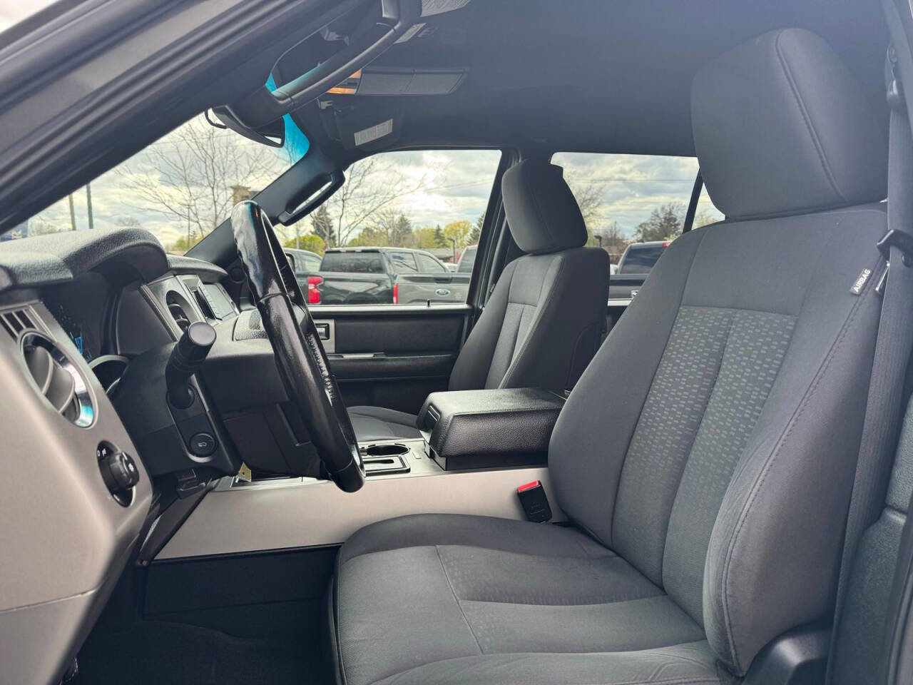 Used 2016 Ford Expedition EL XLT AWD/4WD image 13