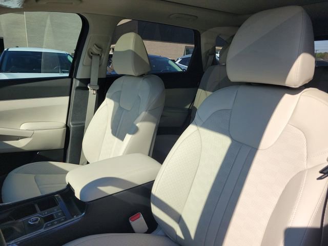 New 2026 Kia Sorento S w/ S Panoramic Sunroof Package image 17