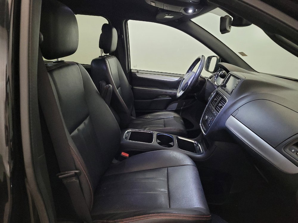 Used 2019 Dodge Grand Caravan GT FWD image 21