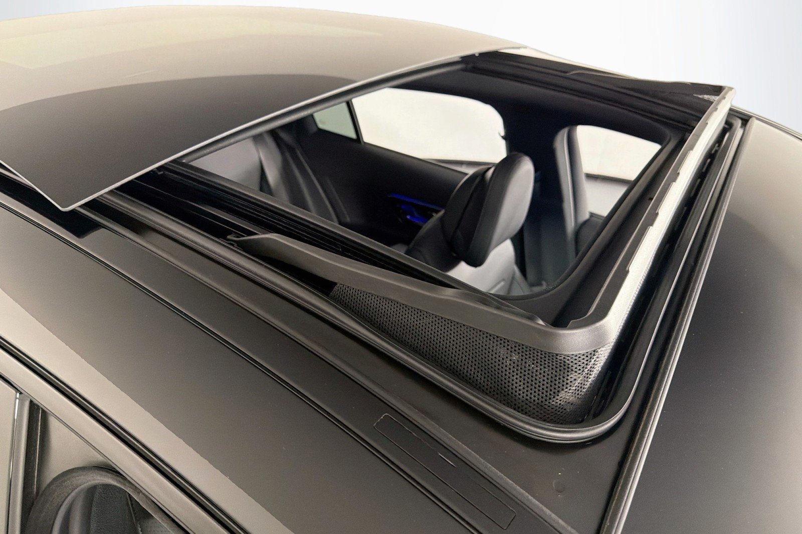 New 2027 Mercedes-Benz GLC 300 4MATIC image 21