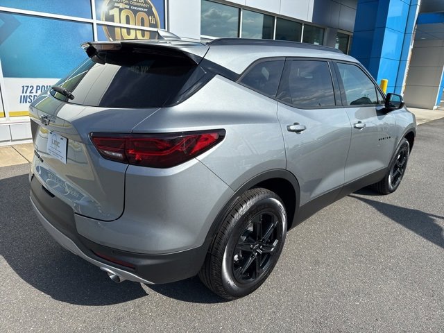 New 2025 Chevrolet Blazer LT w/ Midnight/Sport Edition image 6