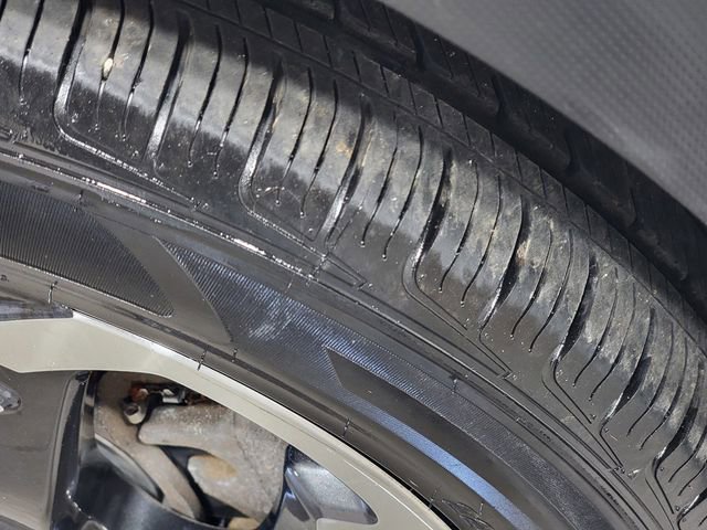 Used 2022 Subaru Crosstrek 2.5i Limited w/ Moonroof Package 2 image 12