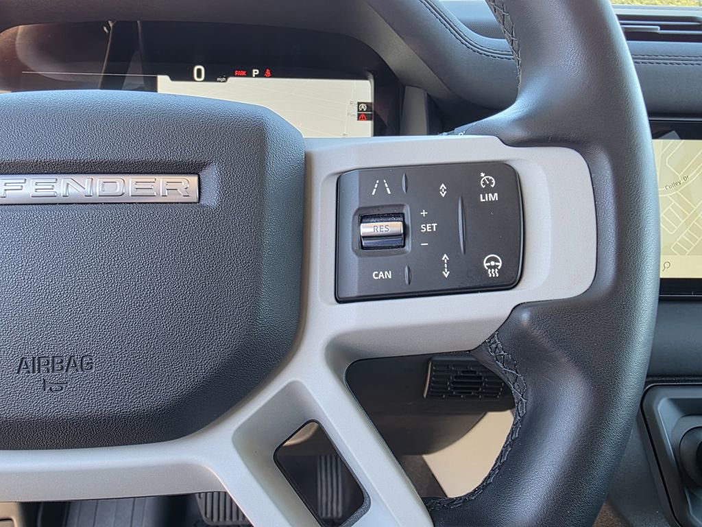 Used 2024 Land Rover Defender 110 S image 24