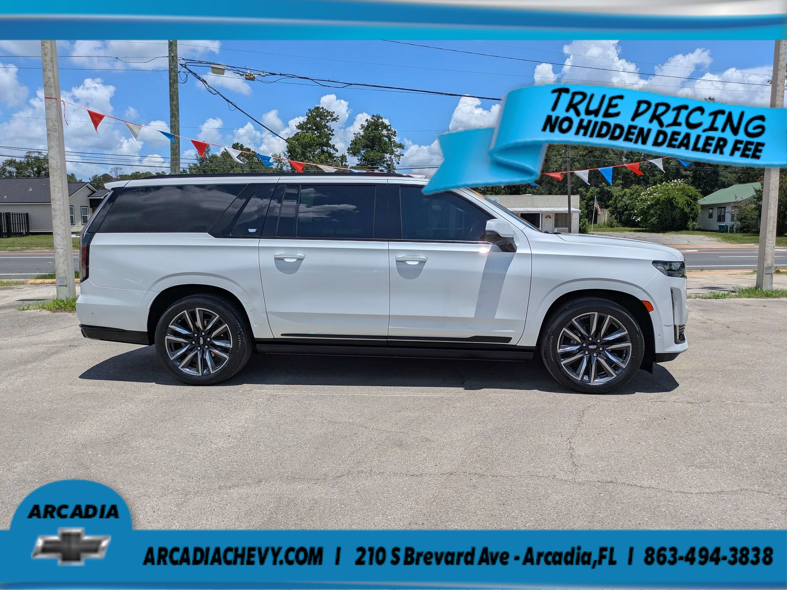 Used 2023 Cadillac Escalade ESV Sport Platinum RWD image 3