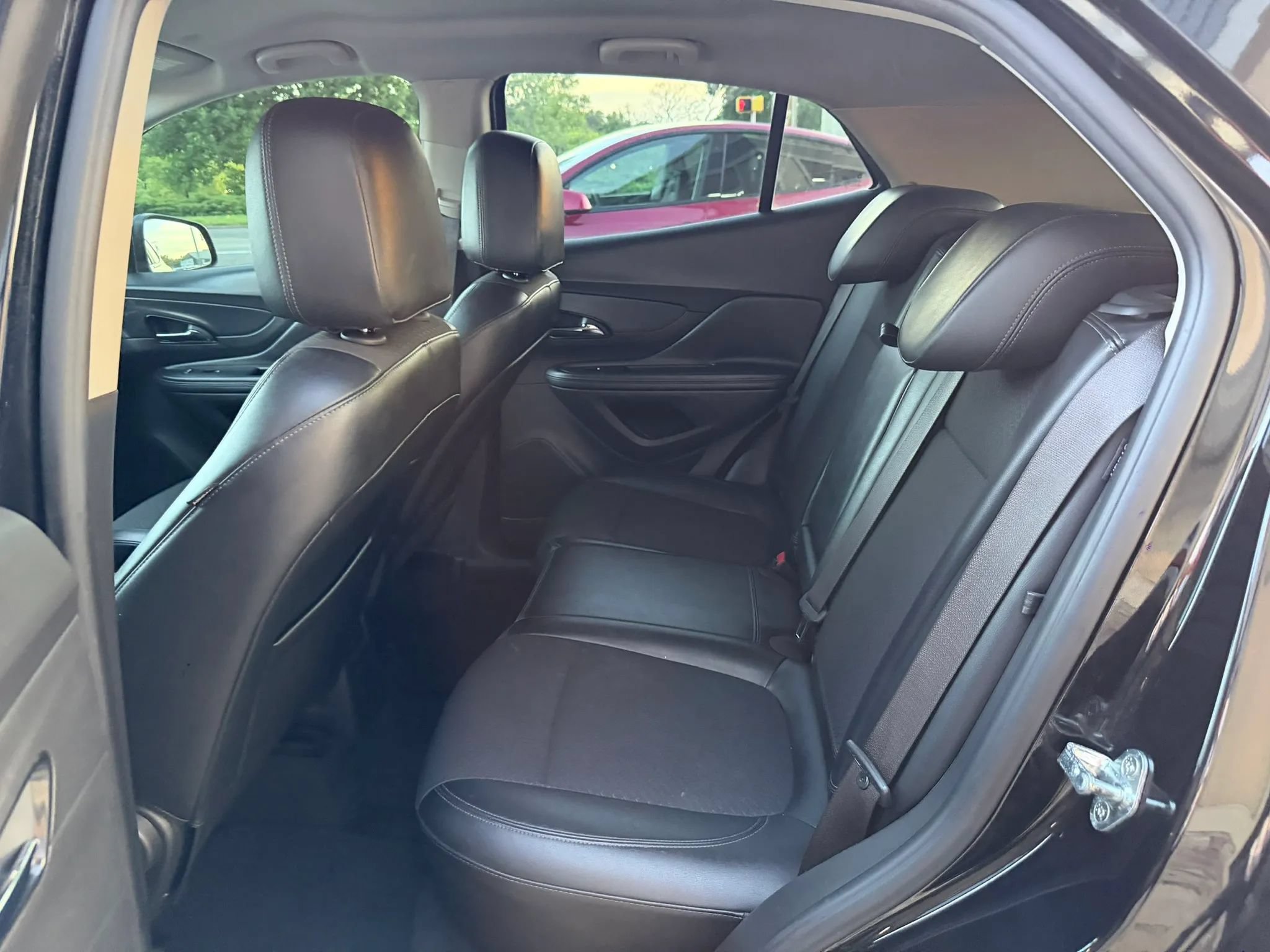 Used 2019 Buick Encore Preferred AWD/4WD image 33