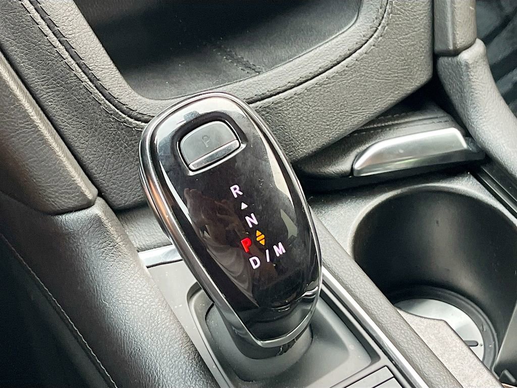 Used 2024 Cadillac XT5 Premium Luxury w/ LPO, Floor Liner Package image 17