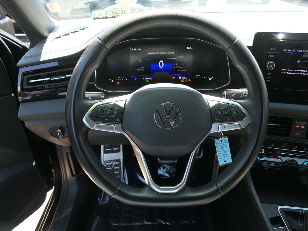 Used 2025 Volkswagen Jetta Sport FWD image 13