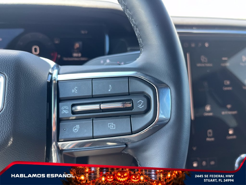 Used 2026 GMC Acadia Elevation w/ Elevation Premium Package FWD image 27