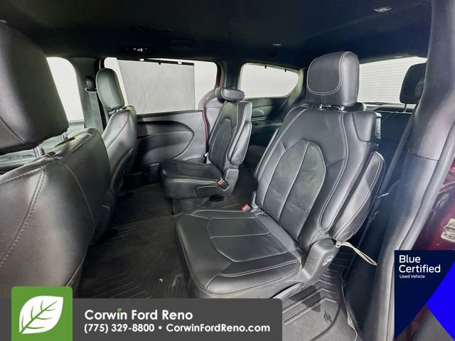 Used 2020 Chrysler Pacifica Touring-L image 26