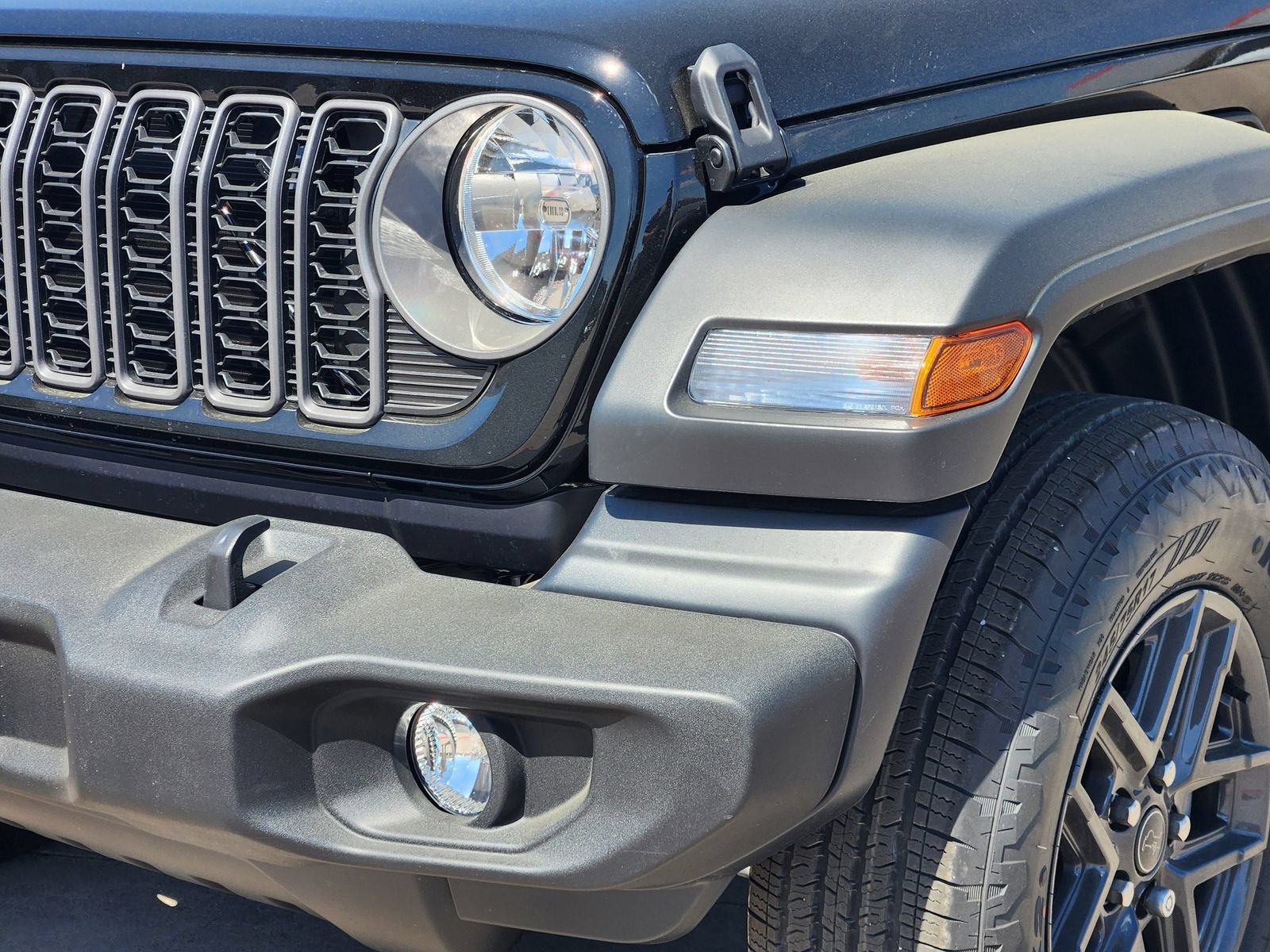 New 2026 Jeep Wrangler Sport AWD/4WD image 9