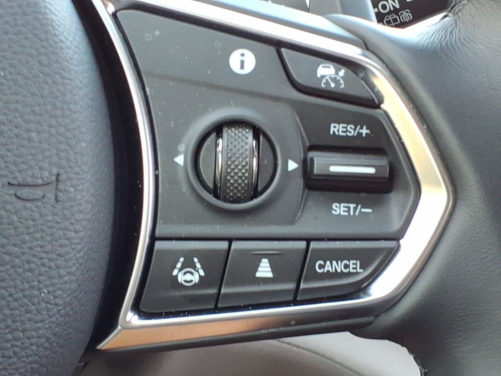 Certified 2026 Acura MDX w/ Technology Package AWD/4WD image 35