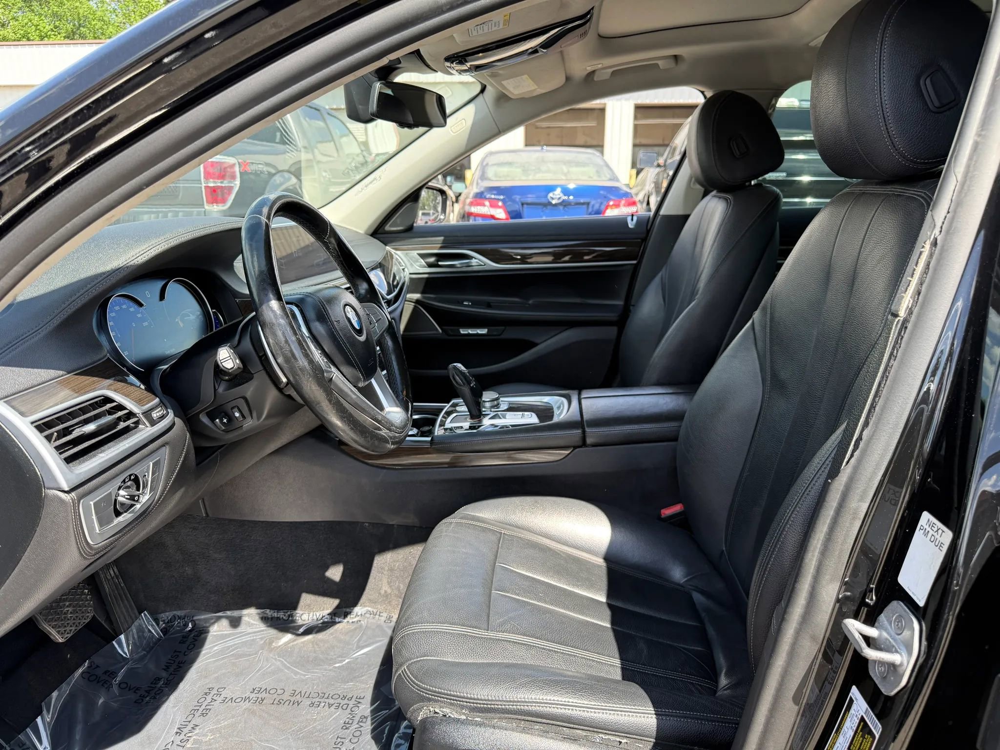 Used 2018 BMW 740i RWD image 2