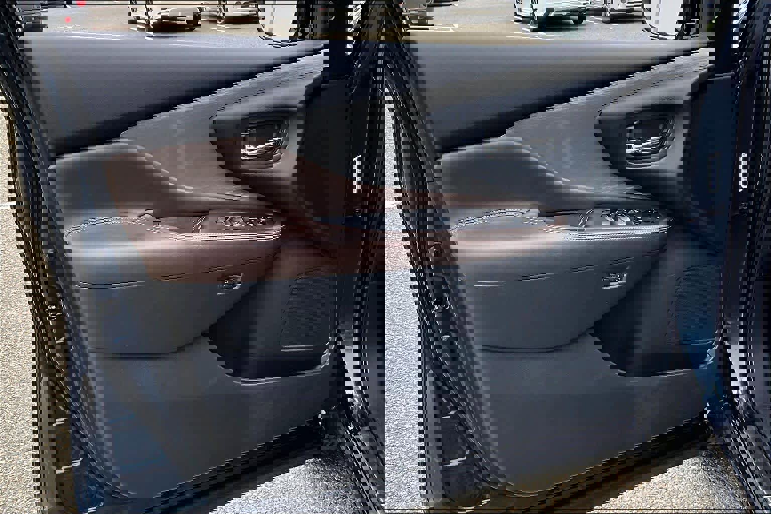 Used 2015 Nissan Murano Platinum w/ Cargo Package w/Cover image 21