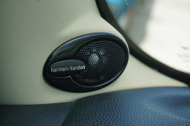 Used 2011 MINI Cooper Hardtop FWD image 12