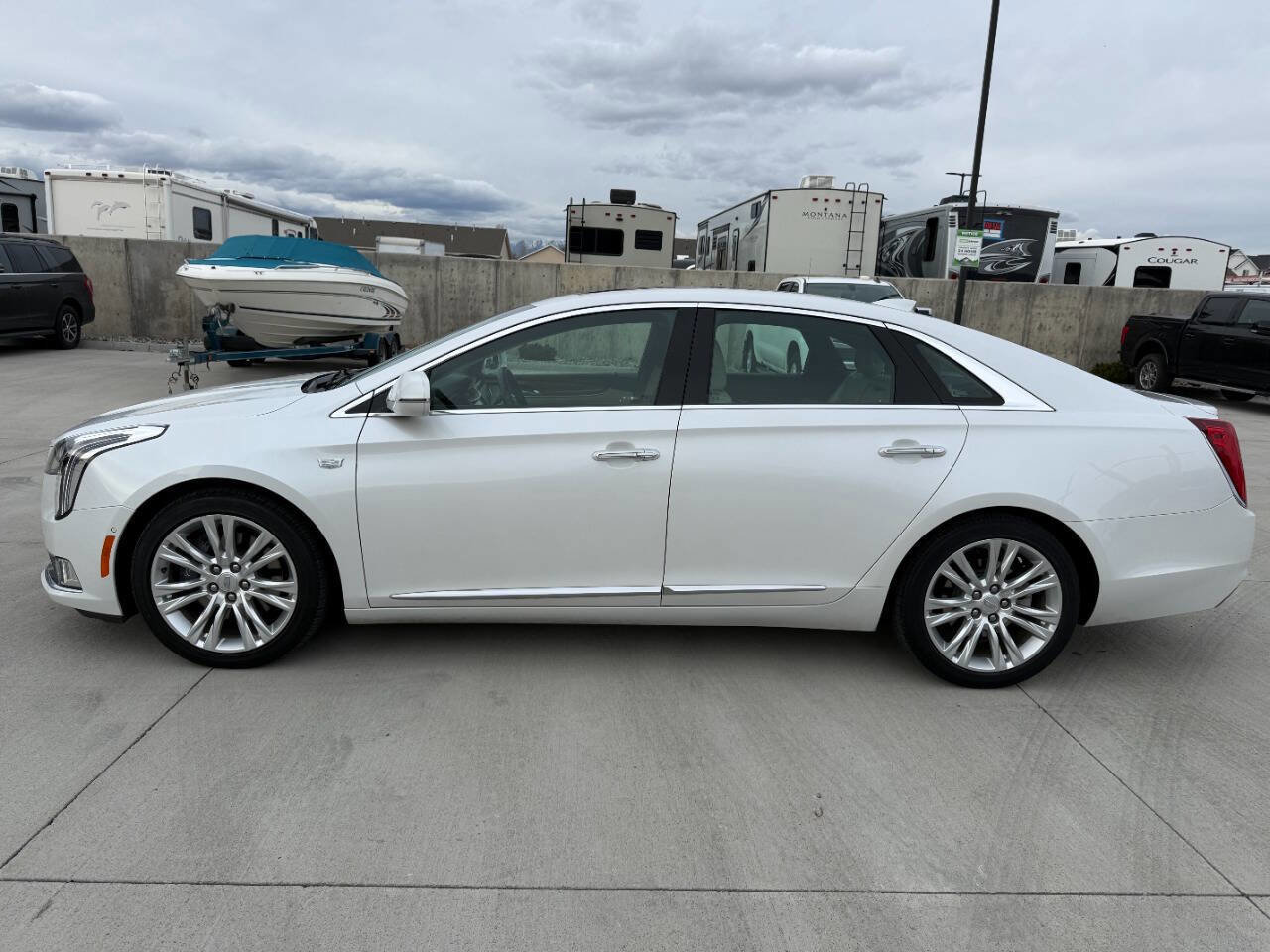 Used 2018 Cadillac XTS Luxury w/ Driver Awareness Package image 6