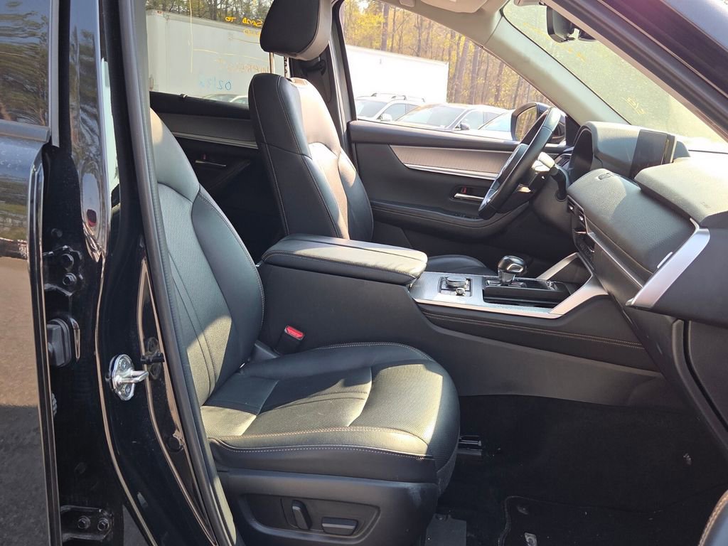 Used 2025 MAZDA CX-90 3.3 Turbo w/ Preferred Package image 17