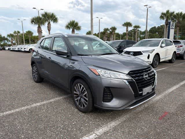 Used 2023 Nissan Kicks SV FWD image 9
