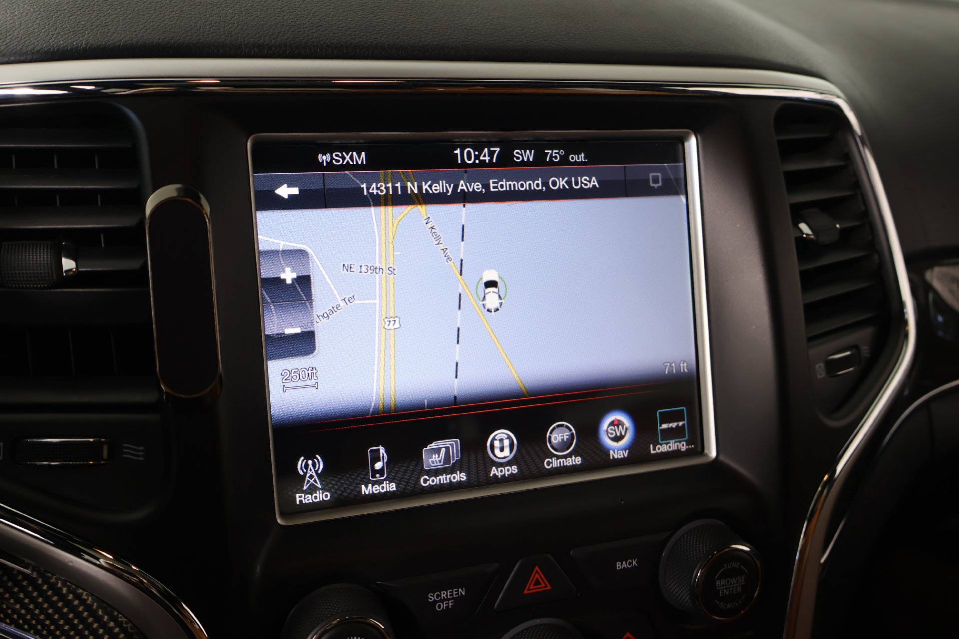 Used 2015 Jeep Grand Cherokee SRT w/ Luxury Group II AWD/4WD image 7