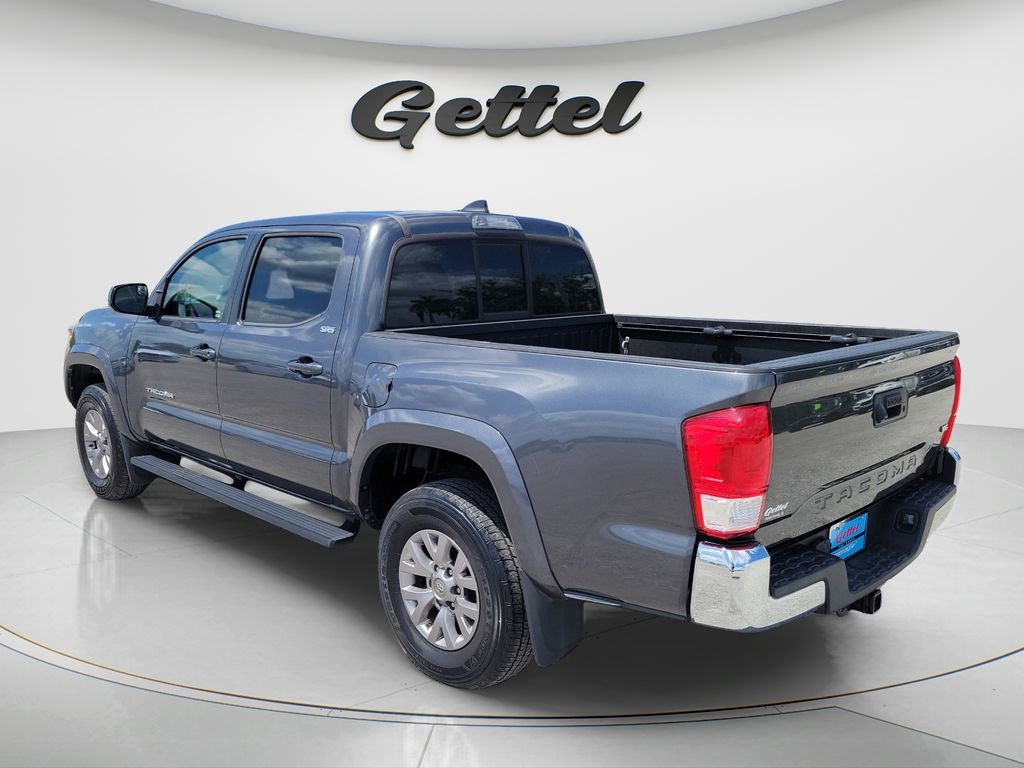 Used 2017 Toyota Tacoma SR5 w/ Tow Package image 6