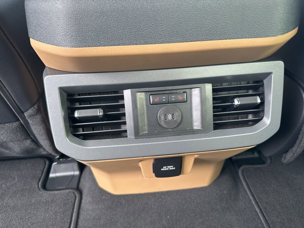 Used 2026 Ford F450 Lariat image 16