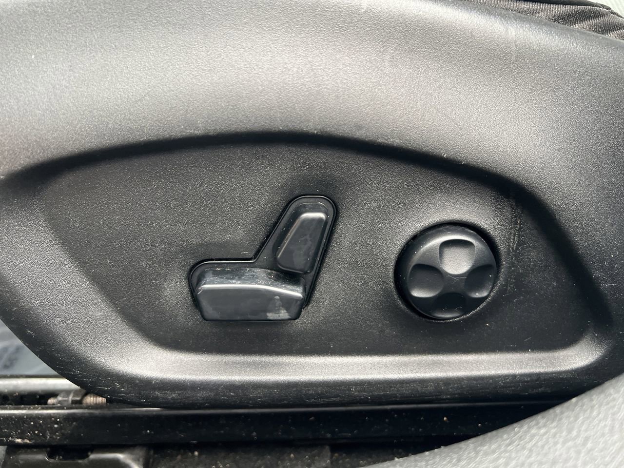 Used 2021 Jeep Compass Limited image 20