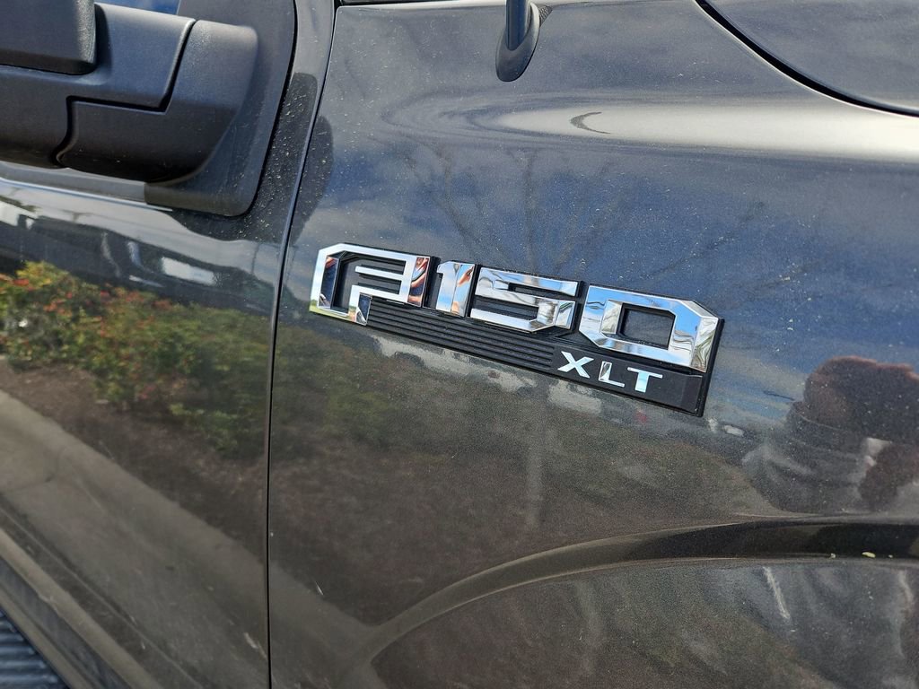 Used 2019 Ford F150 XLT w/ Equipment Group 302A Luxury image 9