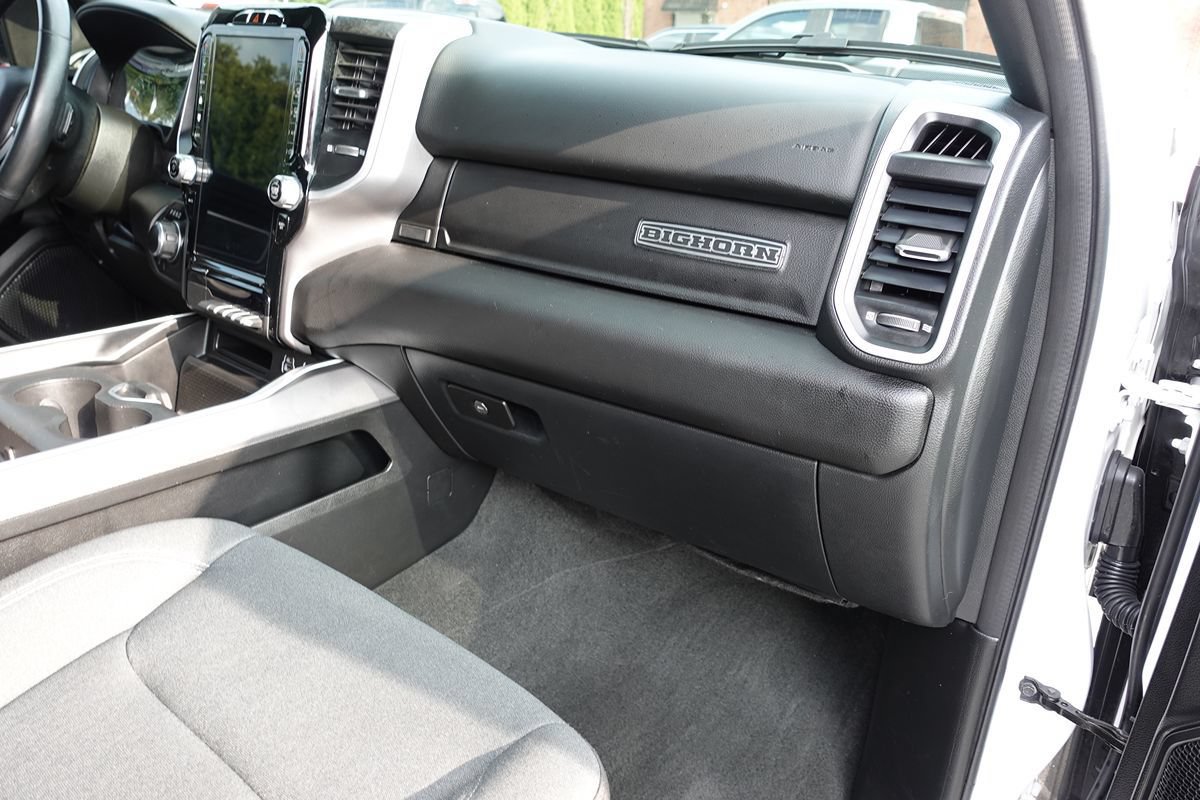 Used 2023 RAM 1500 Big Horn AWD/4WD image 36