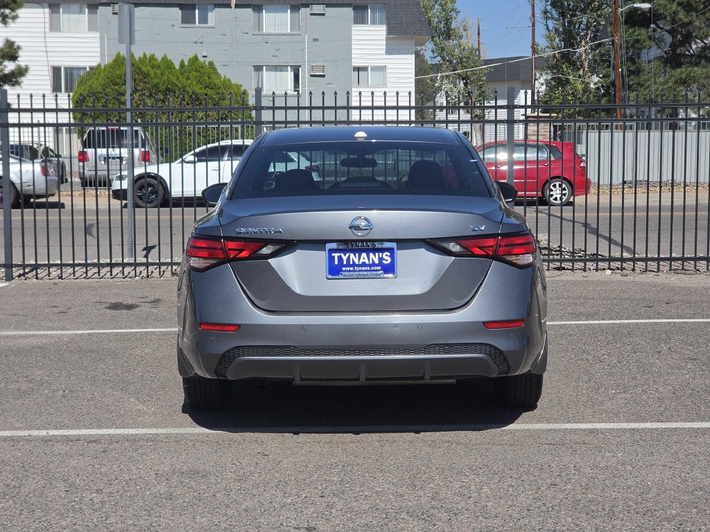 Certified 2022 Nissan Sentra SV FWD image 6