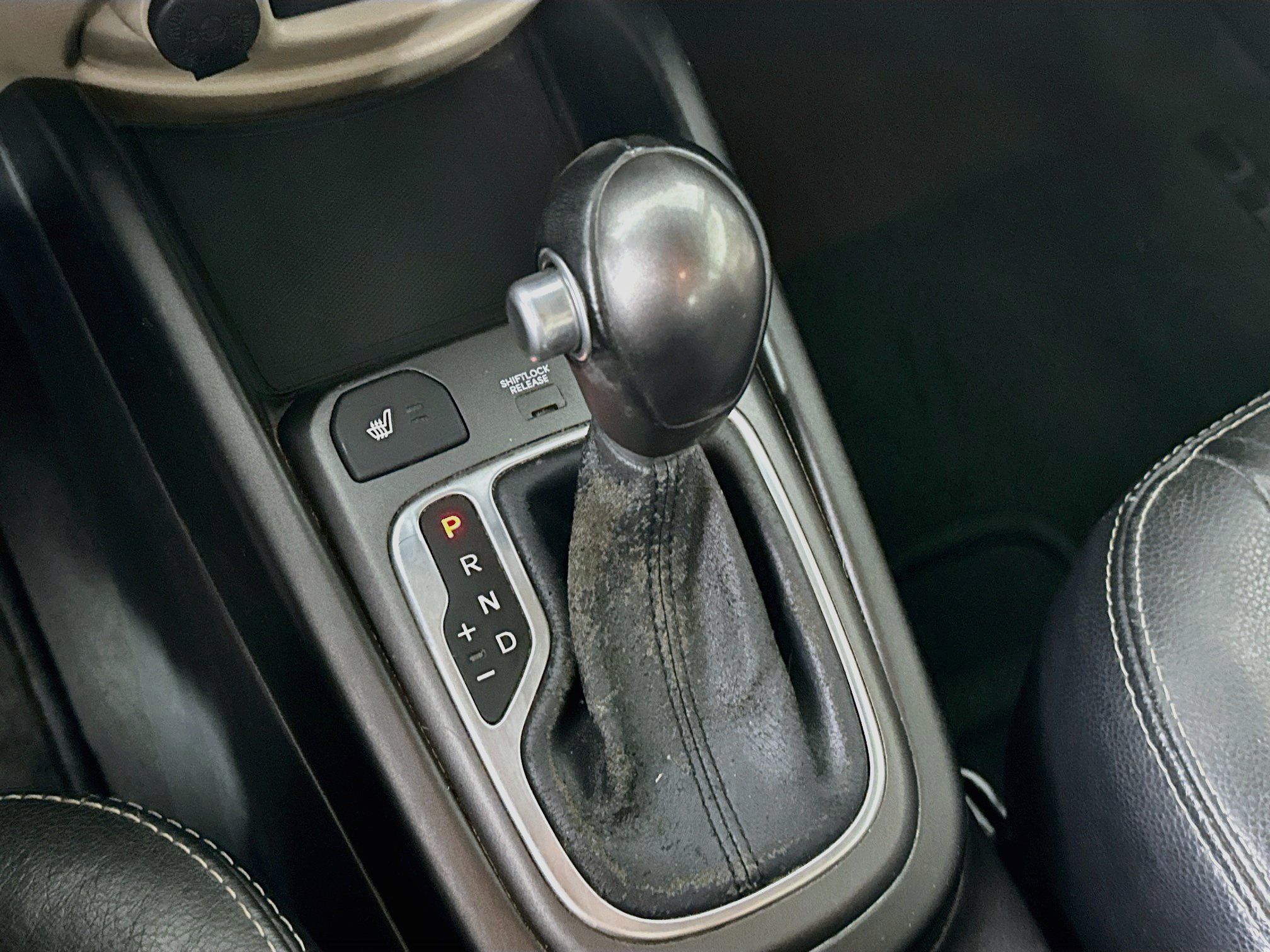 Used 2013 Kia Soul ! w/ Premium Pkg FWD image 24