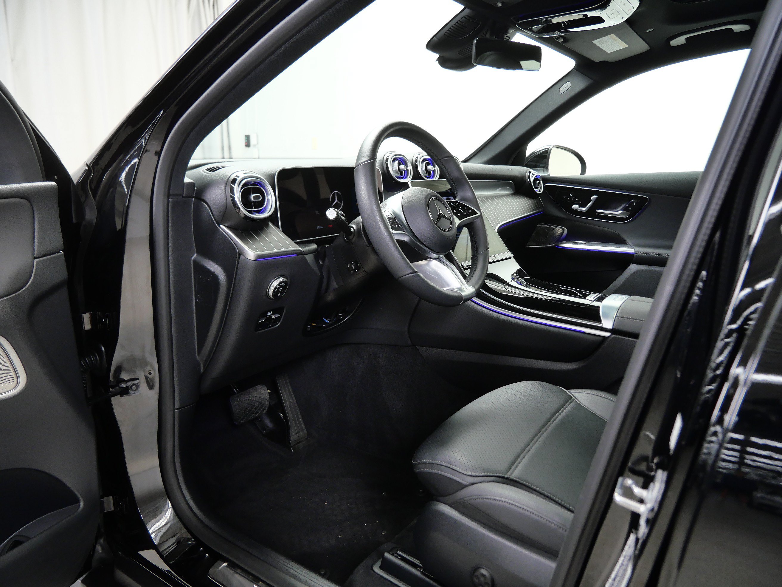 Certified 2026 Mercedes-Benz GLC 300 4MATIC image 14