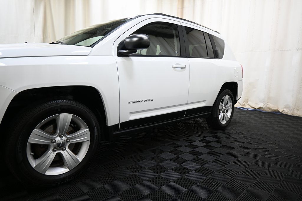 Used 2012 Jeep Compass Sport image 18