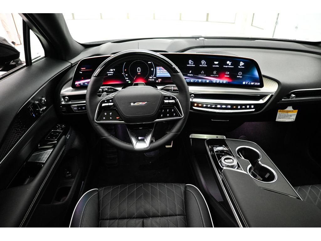 New 2026 Cadillac Lyriq V w/ Exterior Carbon Fiber Package AWD/4WD image 15