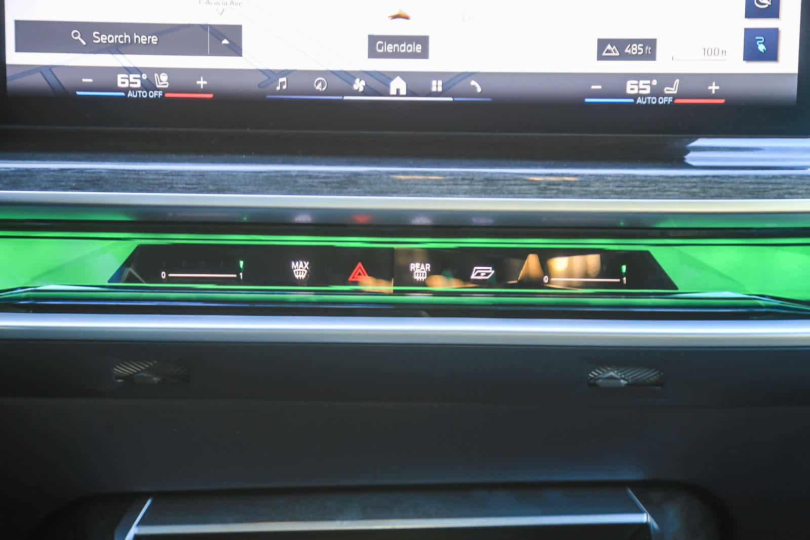 Used 2025 BMW i7 M70 w/ Executive Package image 10